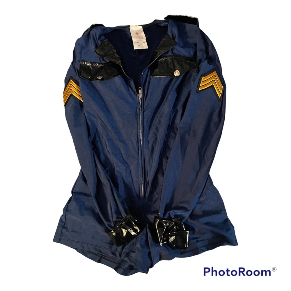 Police costume for women